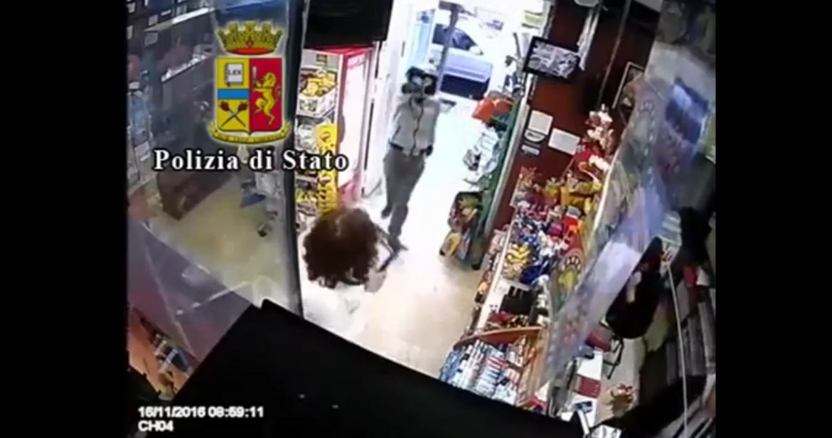 rapina mano armata tabaccheria vomero viale michelangelo